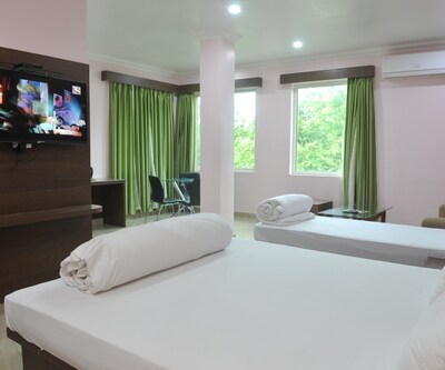 Hotel Delta International